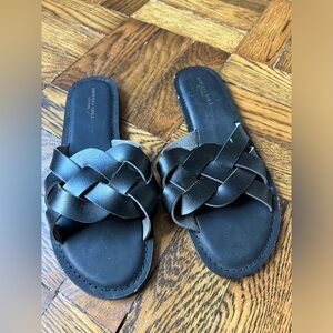 Black braided sandal size 7 NWOT